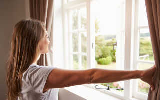 Когда проводится сквозное проветривание помещений?